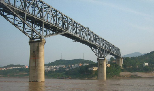 Flood peak expected to pass through Wanzhou section of Yangtze River in Chongqing; Local authorities accelerate flood prevention preparations