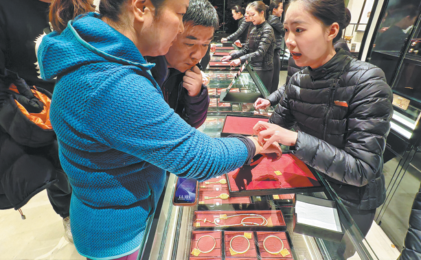 Handcrafted gold market gaining 