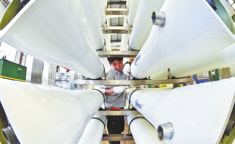 High-tech underpins manufacturing