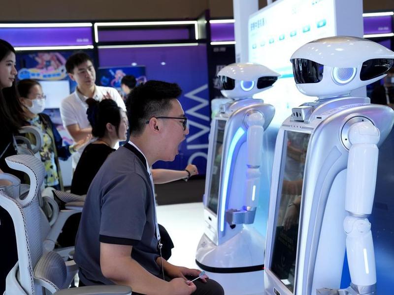 Digital tech reshaping services spending