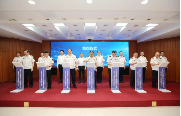Single-port inspection, mutual recognition across the entire line to reduce logistics costs! Yangtze River, Zhejiang, and Jiangsu MSAs join forces to promote high-quality development of river-sea intermodal transport